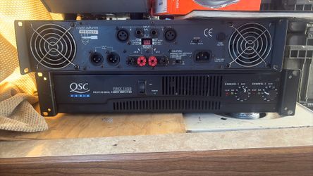 American DJ V2000 MK II Amplifer