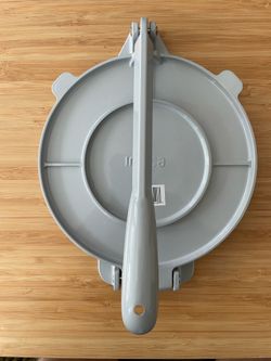 IMUSA 8-inch Cast Aluminum TORTILLA PRESS