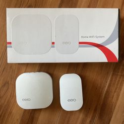 eero Pro B010001 2nd GenerationTri-Band Mesh Router - White 1 Beacon 