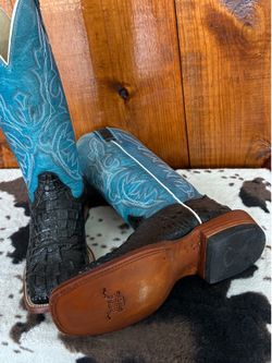 Men’s Boots