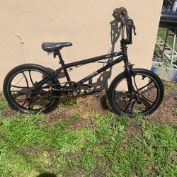 Mongose  Mode 270 Bmx 