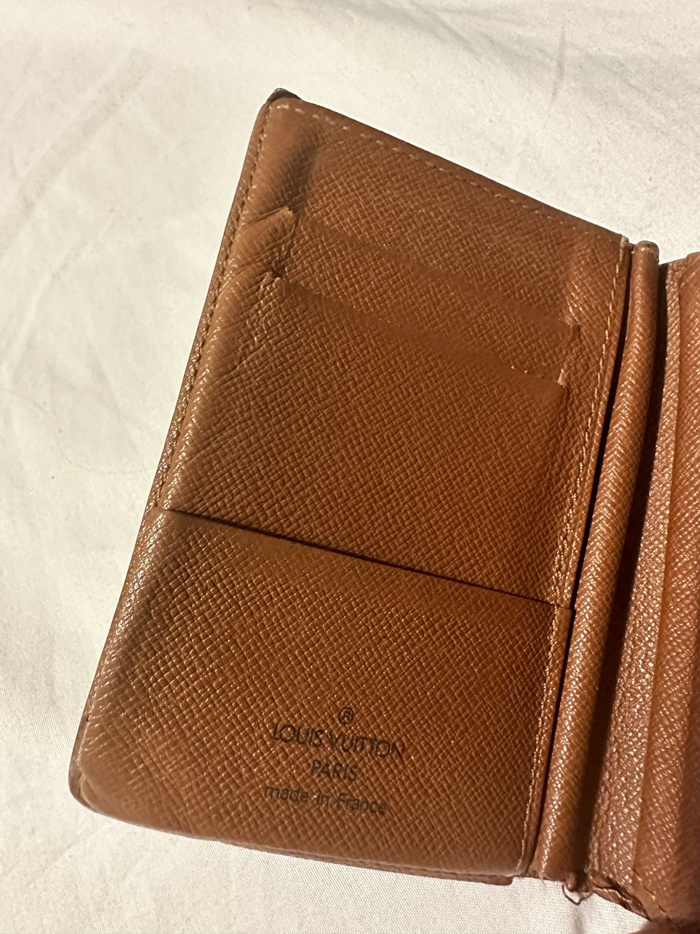 Pre-Owned Louis Vuitton Wallet for Sale in St. Petersburg, FL - OfferUp