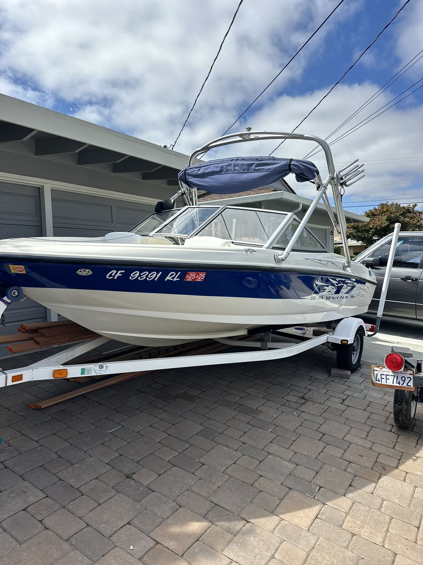 2007 Bayliner 175