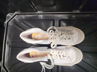 Brand New Nike Blazer 77