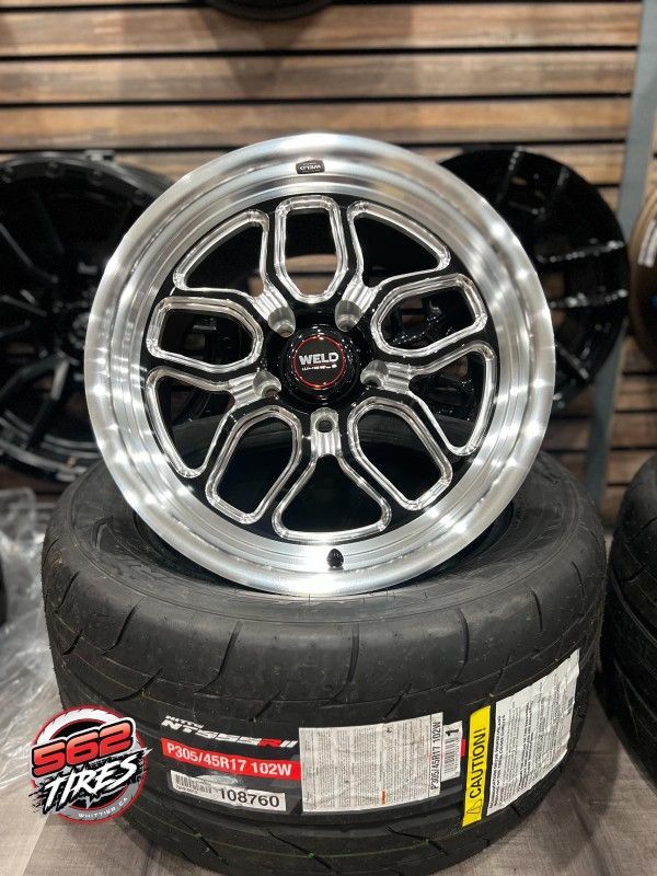 Weld Laguna and nitto drag radials 305/45/17