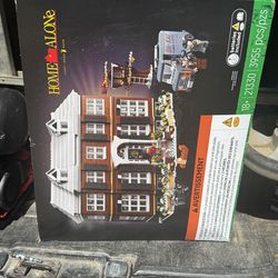 Lego home alone house