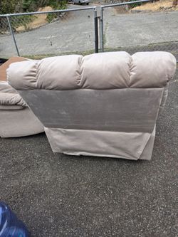 Oversized recluner