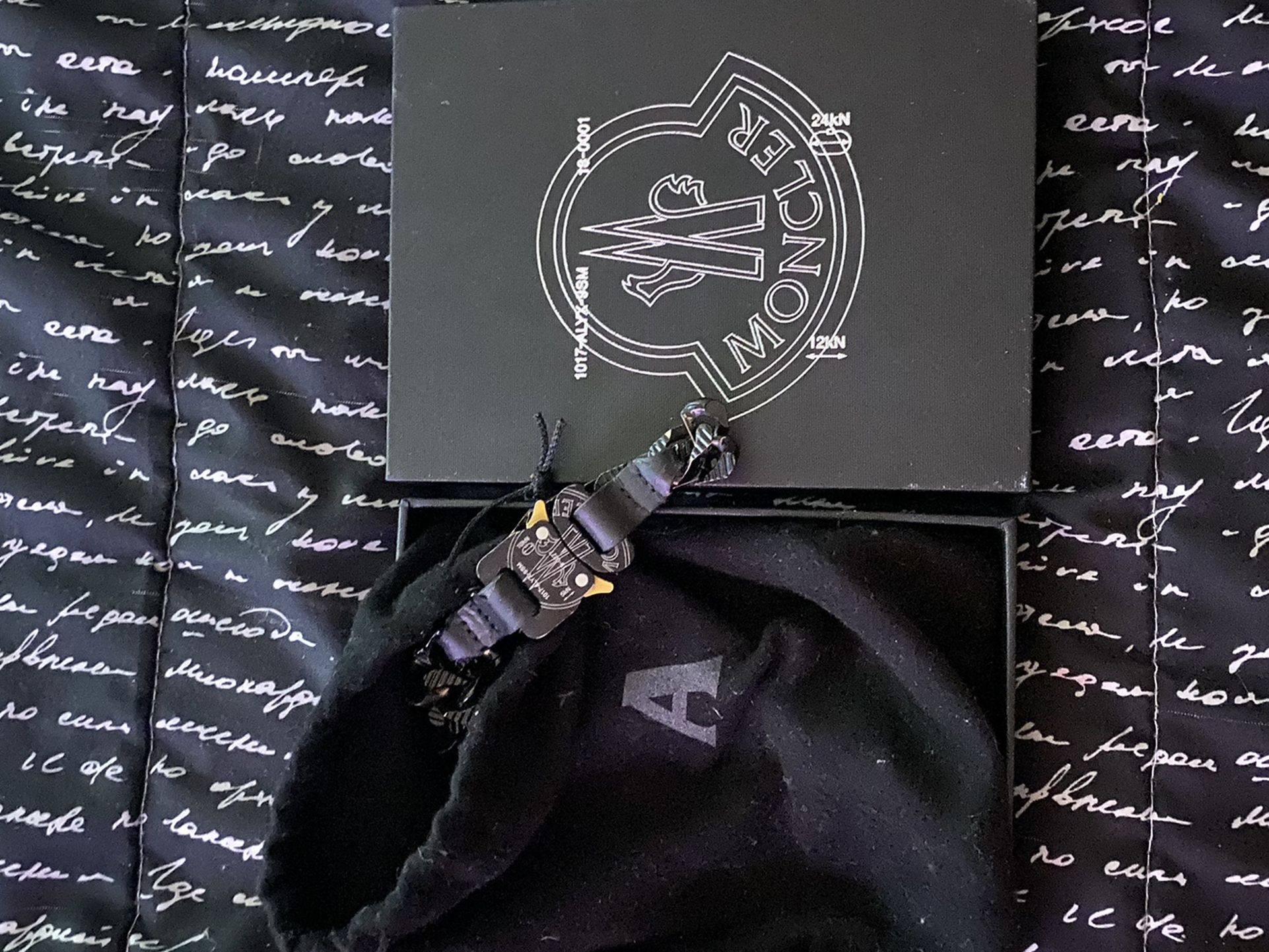 1017 ALYX MONCLER 9SM CHAIN READ DESC