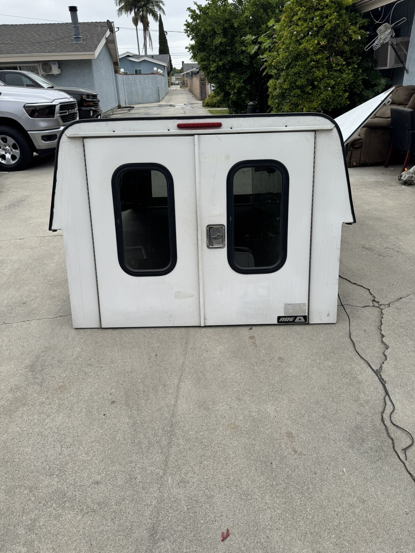 Tundra Long Bed 8’ Camper Shell ARE DCU 2007 Though 2022