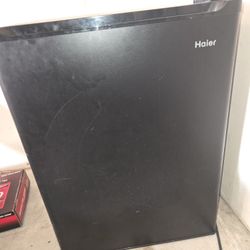 Haier Mini Fridge