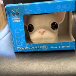 Stunned Mind Cat Molded Coffee Mug