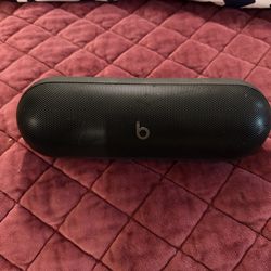 MINT Newest BEATS PILL BLACK