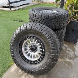  4 kmc rims 35x12.50r17 nitto tires Tacoma rims Chevy rims 6 lug rims 35s llantas r17 methods