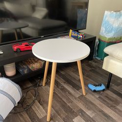 Round Coffee Table