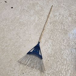Metal Leaf Rake