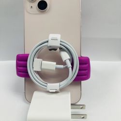 Factory Unlocked Iphone 13 128 gb comes with store warranty 