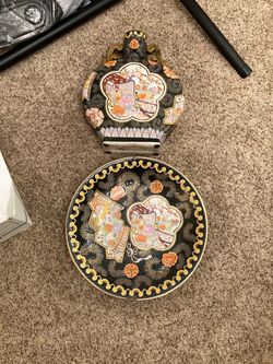 Japanese vase and plate