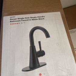MOEN Bath Faucet Black