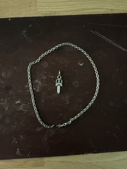 Chrome hearts chain and pendant