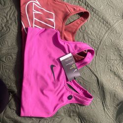 Nike  Swoosh Bra