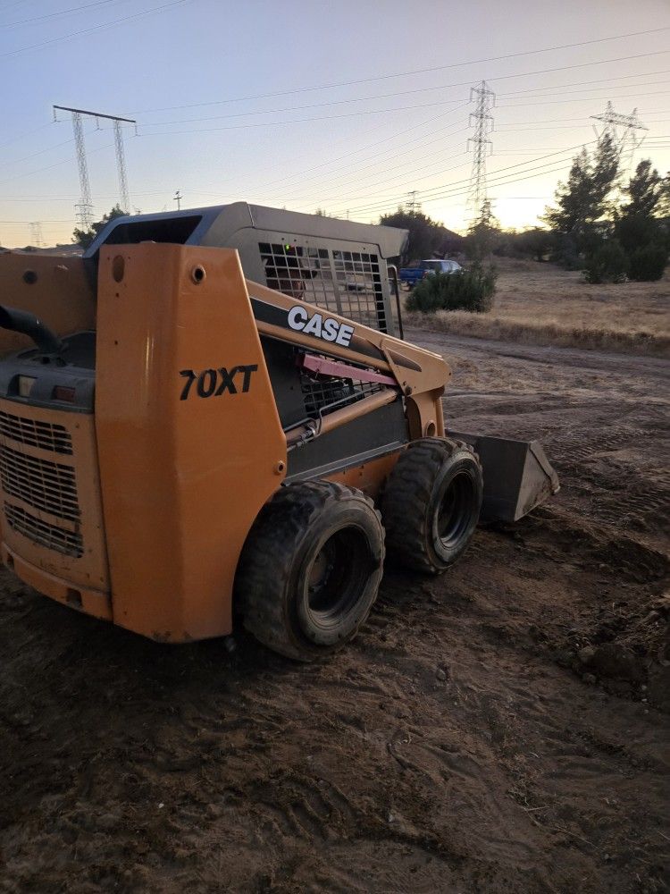 Case 70XT Bobcat