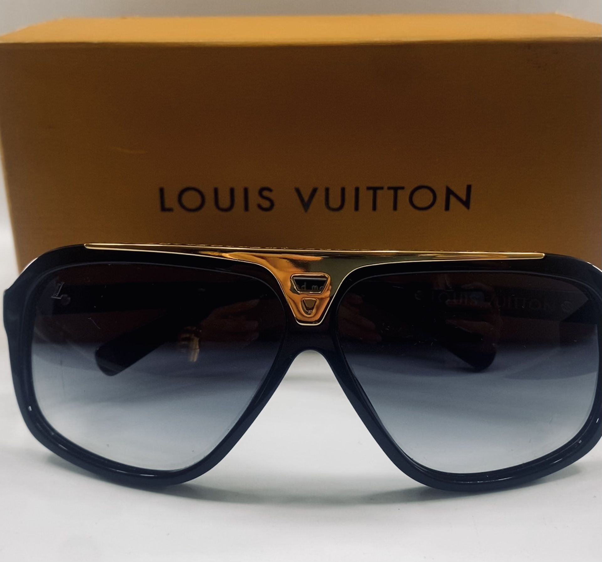 Louis Vuitton Evidence Sunglases