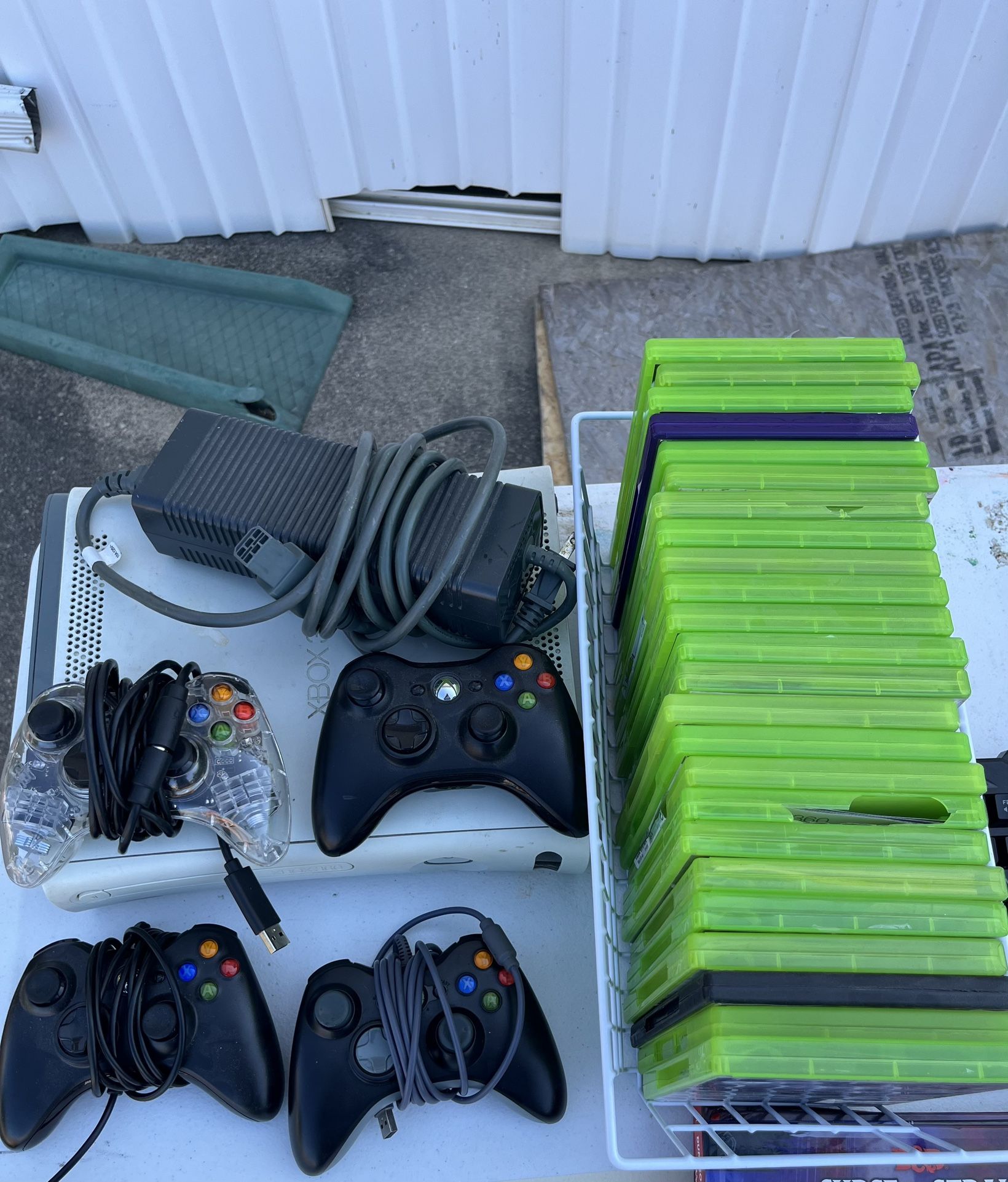 Xbox 360, 4 Controllers, A Bunch Of Games