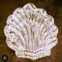 Vintage shell trinket glass vanity
