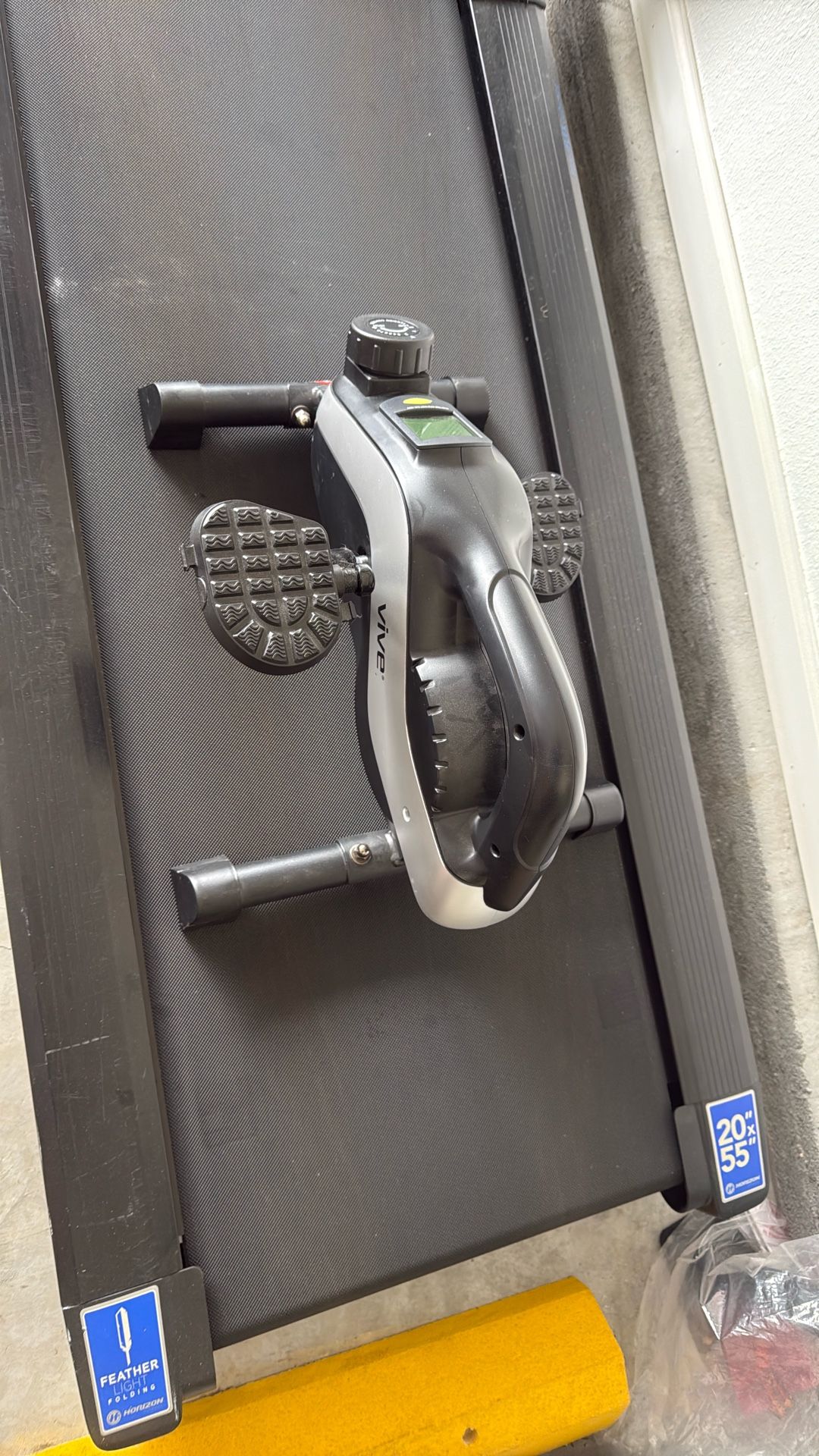 Vive Floor Stand Bike