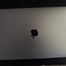 2020 Apple M1 MacBook Pro 13" 16GB/512GB SSD - (Silver) A2338