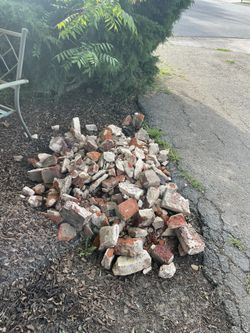 free Used Bricks
