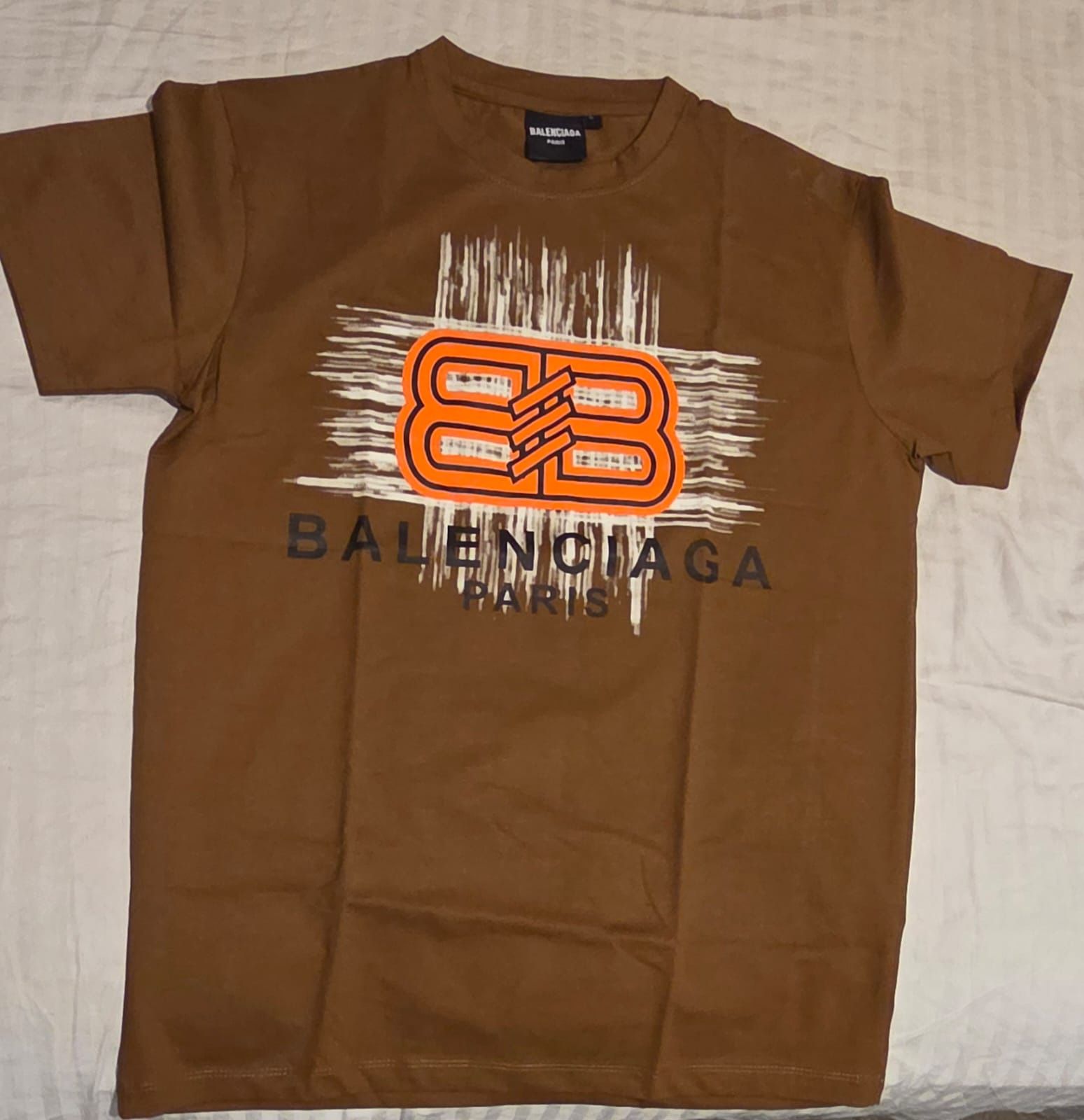 Burberry T-shirts +