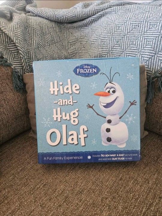 Hide And Hug Olaf FROZEN Book Set