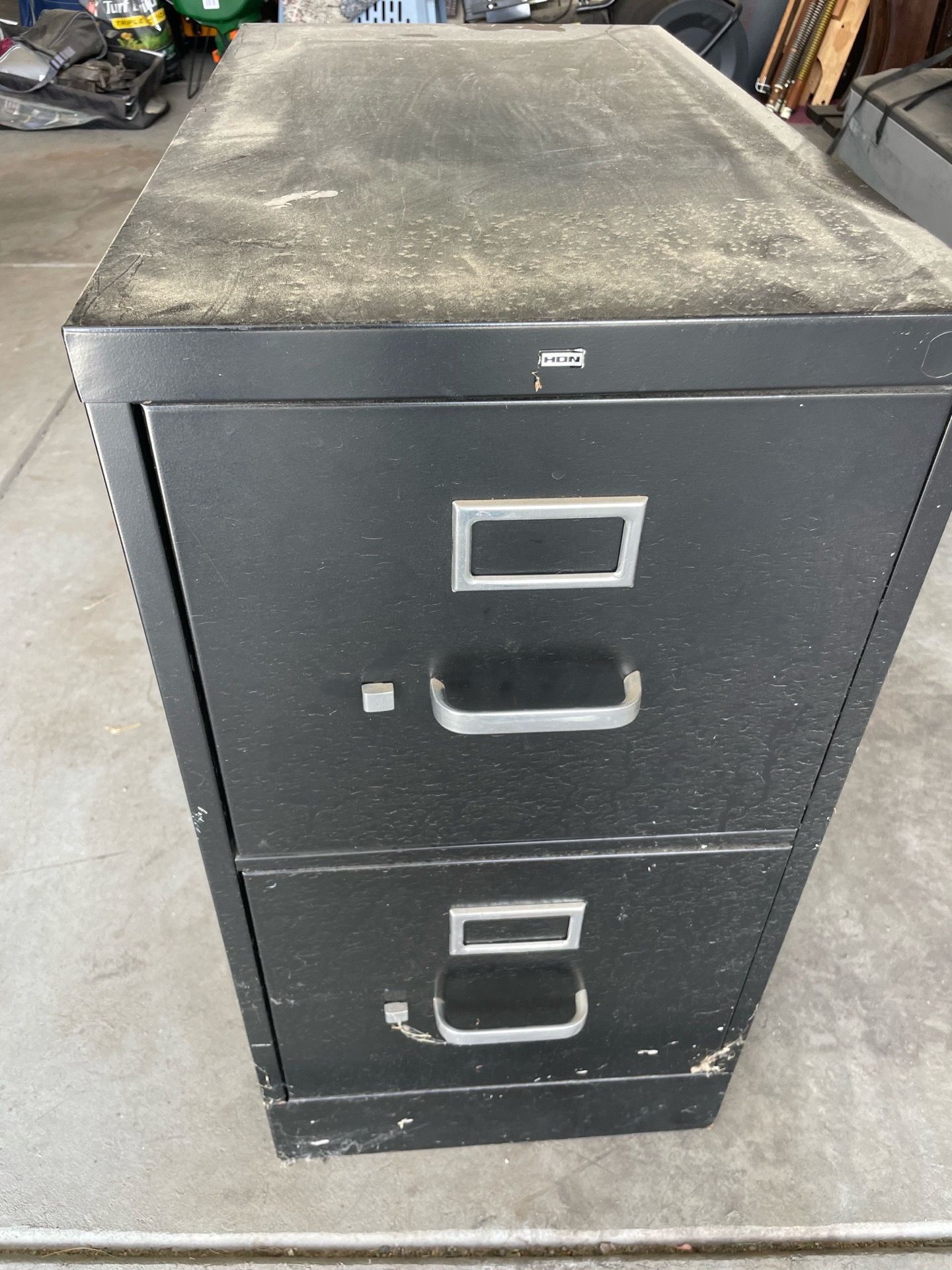2-Drawer File Cabinet