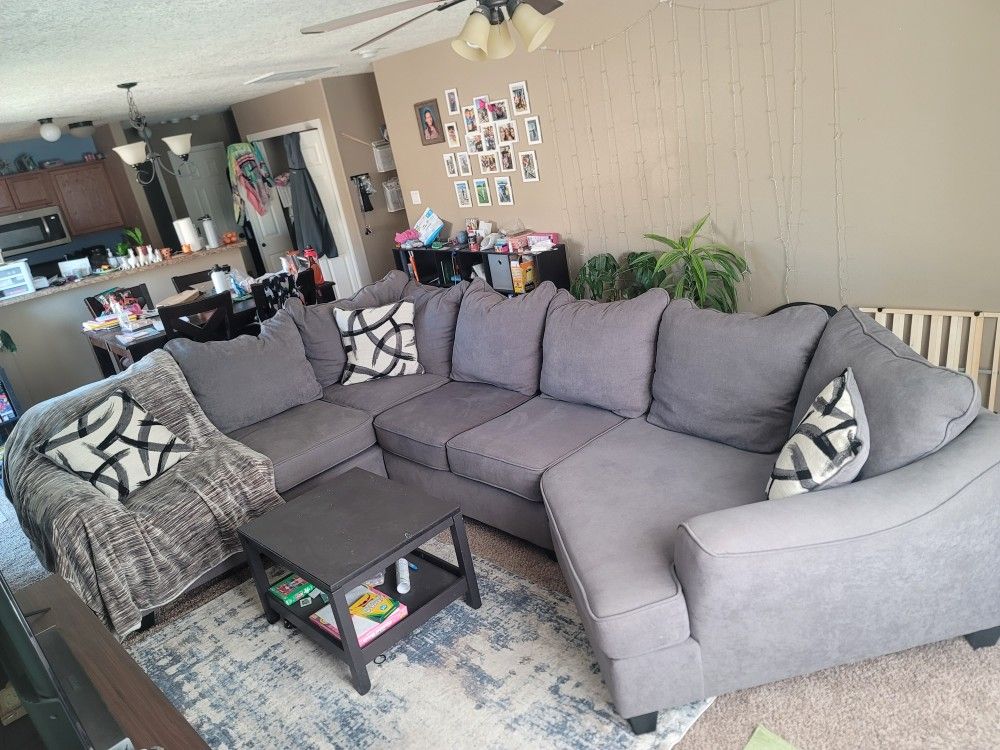 Sectional Couch