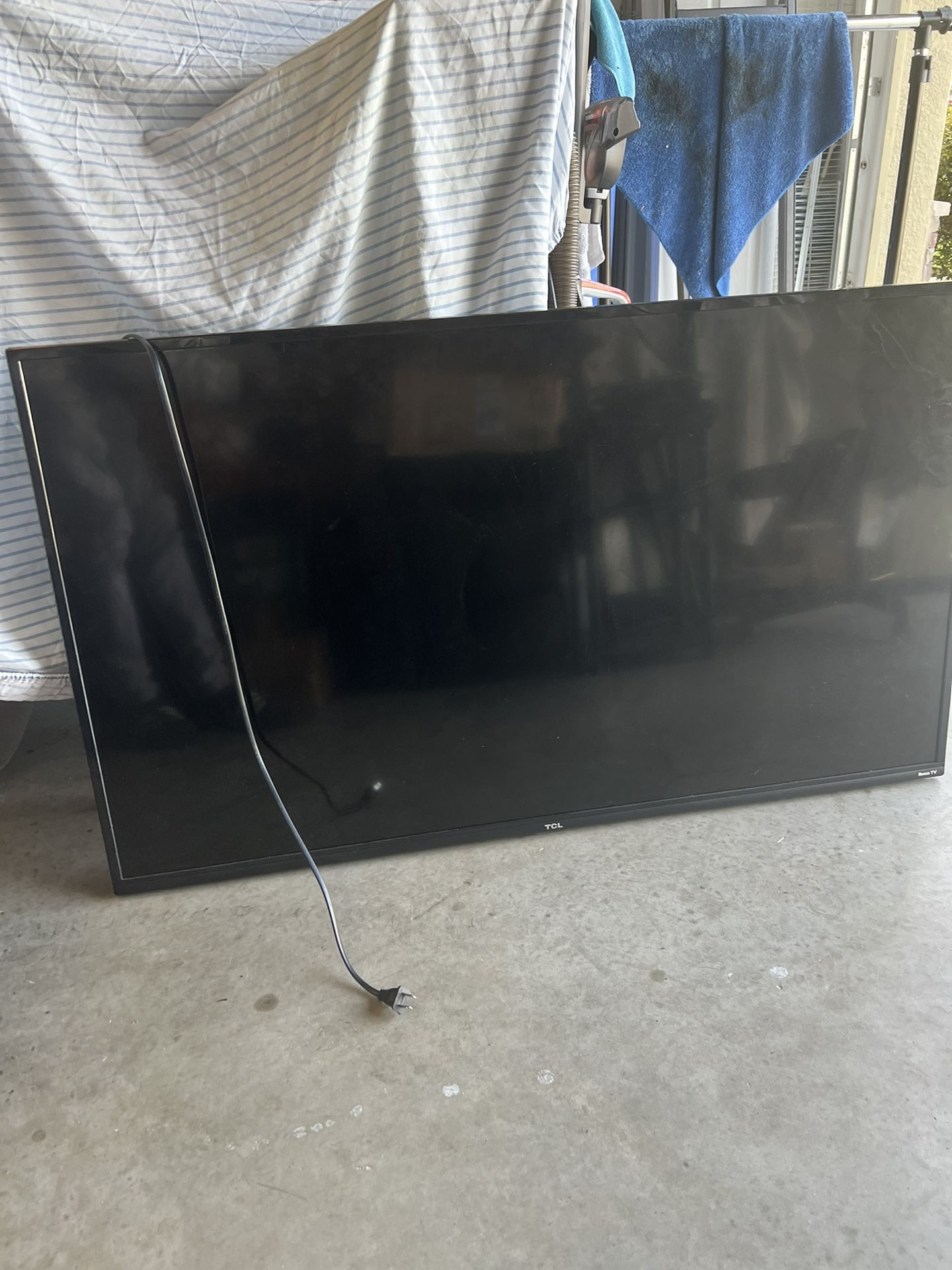 Roku Tv “40”