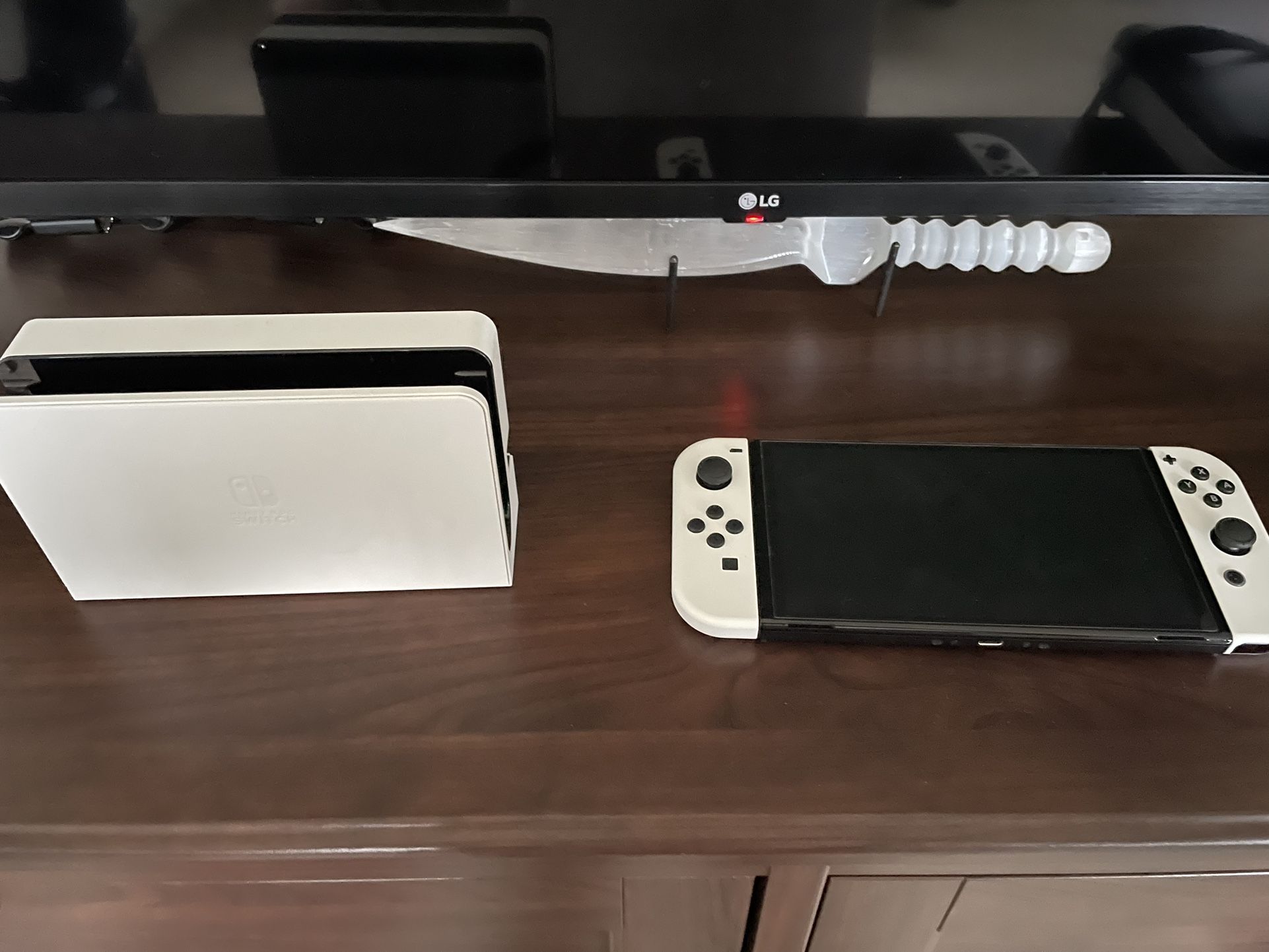 Nintendo Switch Oled for Sale in Lynnwood, WA OfferUp
