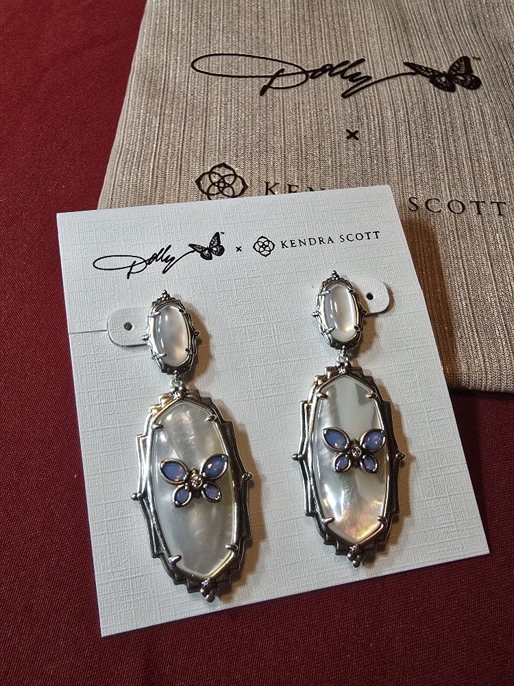 Vintage silver earrings. Vintage silver earrings with Elle butterfly