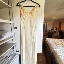 NWT PROM DRESS Billy J ZIAH Maxi in Lemon