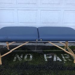 Massage Table Inner Strength® E2 Portable Massage Table  79$ !!