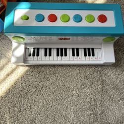 Fisher-Price  Piano Musical Instrument 
