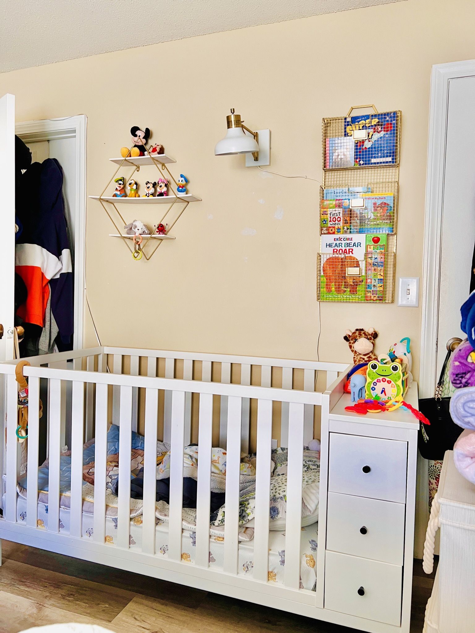 White Crib with Mattress 