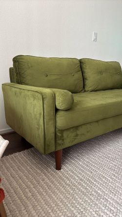 Collington 70" Square Arm Tufted Seat Sofa (Green)
