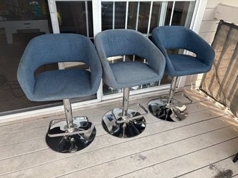 Bar chairs