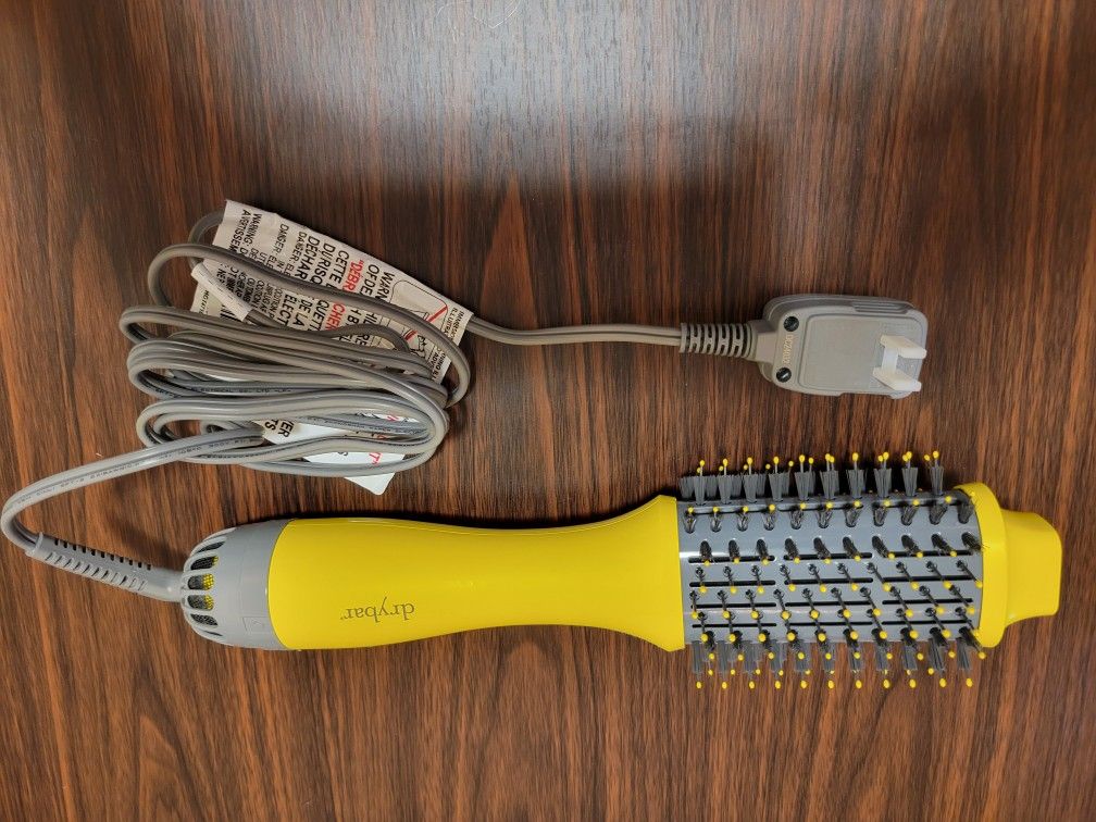 New Drybar Double Shot Oval Blow Dryer Brush