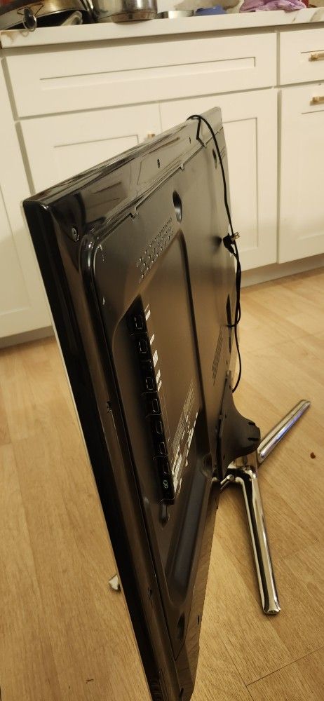 Sansung Smart TV 44  70