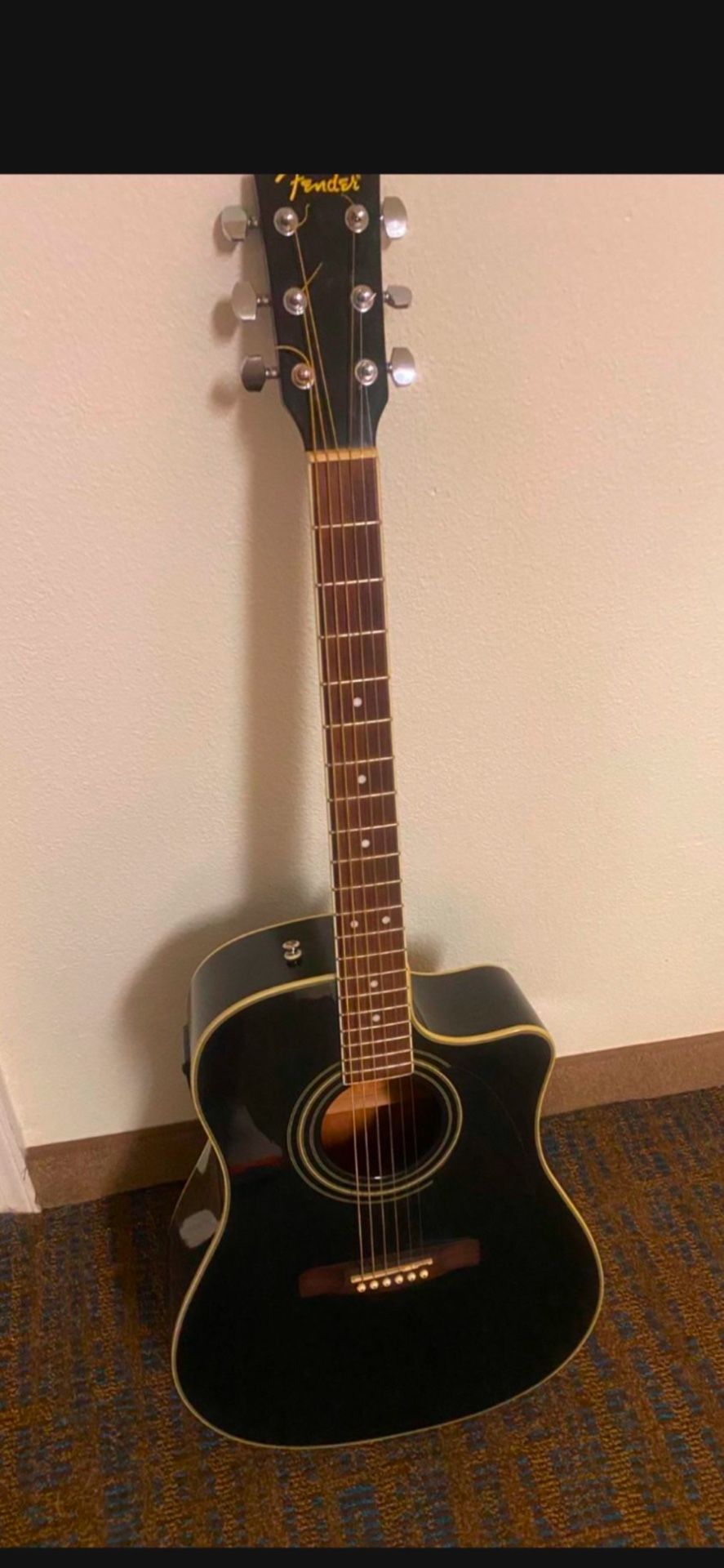 FENDER GUITAR