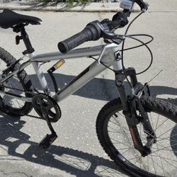 Kids Nishiki Pueblo 20