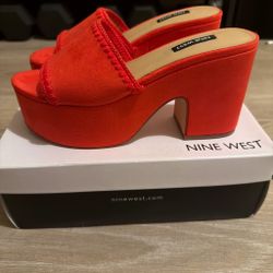 Nine West Red Platform Mule