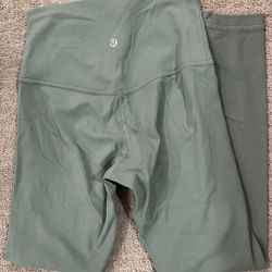 Lululemon Align 7/8 pant sage green